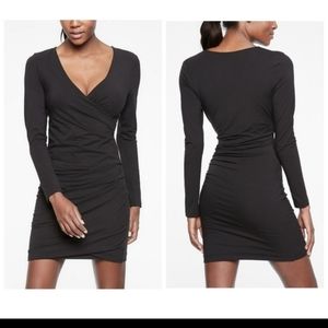 ATHLETA Wilder Long Sleeve Black Dress Med V neck